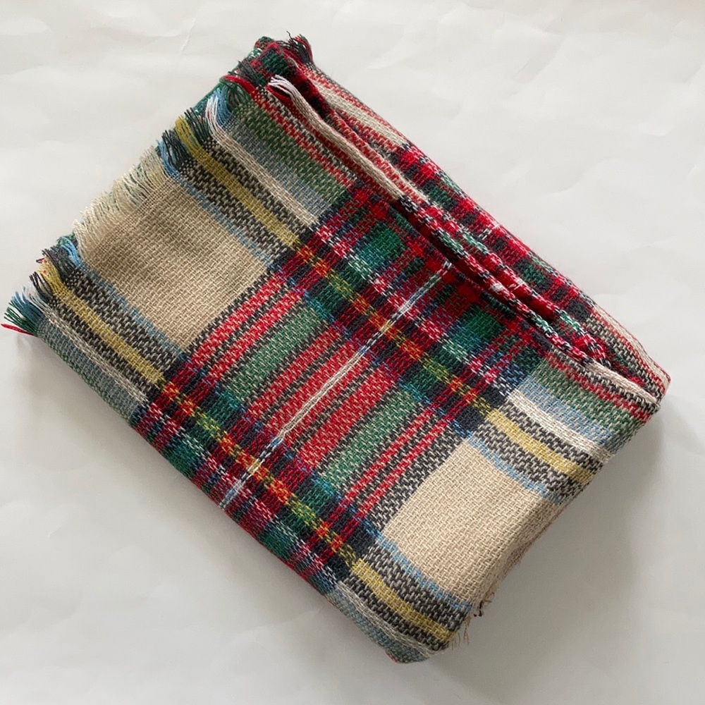 Tartan Plaid Blanket Scarf - Picture 2 of 4